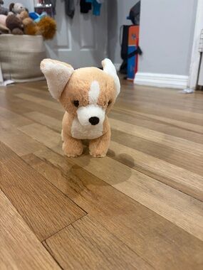 Betty Corgi Jellycat
